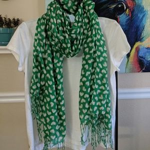 Green Heart Scarf